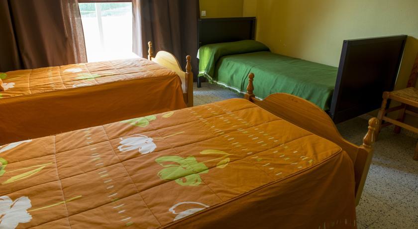La Casona Del Pinar Albergue ซาน ราฟาเอล ห้อง รูปภาพ
