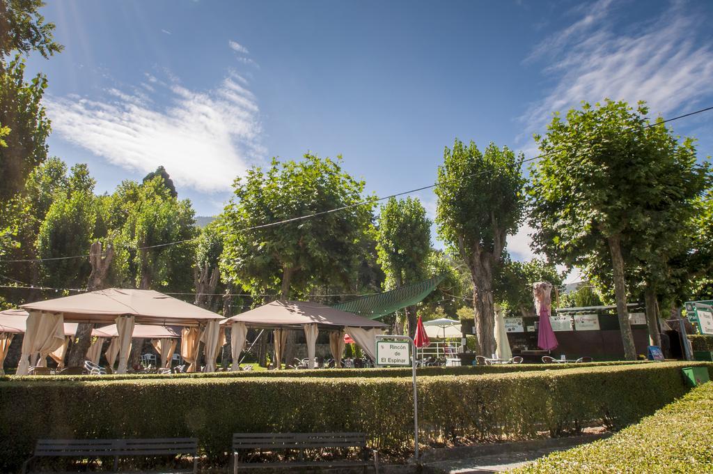 La Casona Del Pinar Albergue ซาน ราฟาเอล ภายนอก รูปภาพ